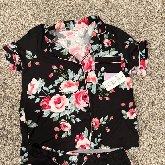 Floral Black Pajama Set - Picture 3 of 3